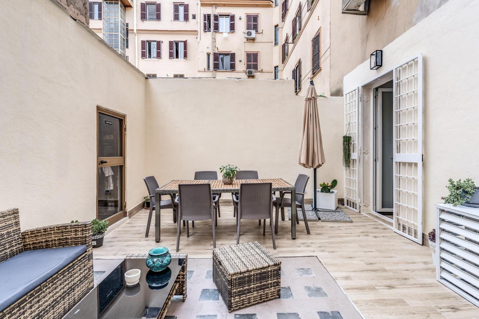 Nala Luxury Apartment With Terrace Řím Exteriér fotografie