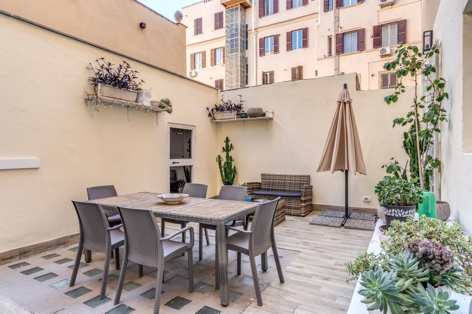 Nala Luxury Apartment With Terrace Řím Exteriér fotografie