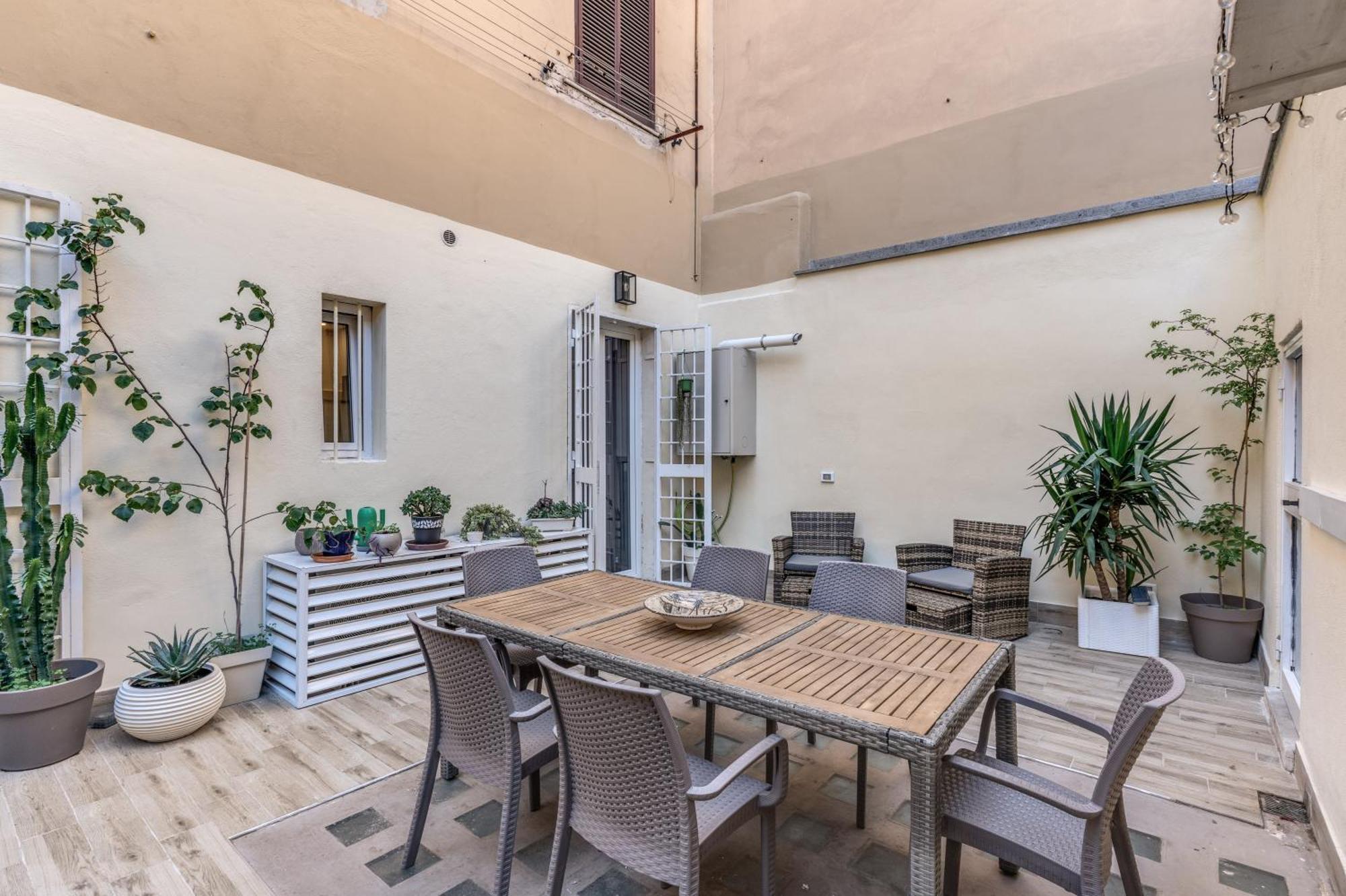 Nala Luxury Apartment With Terrace Řím Exteriér fotografie